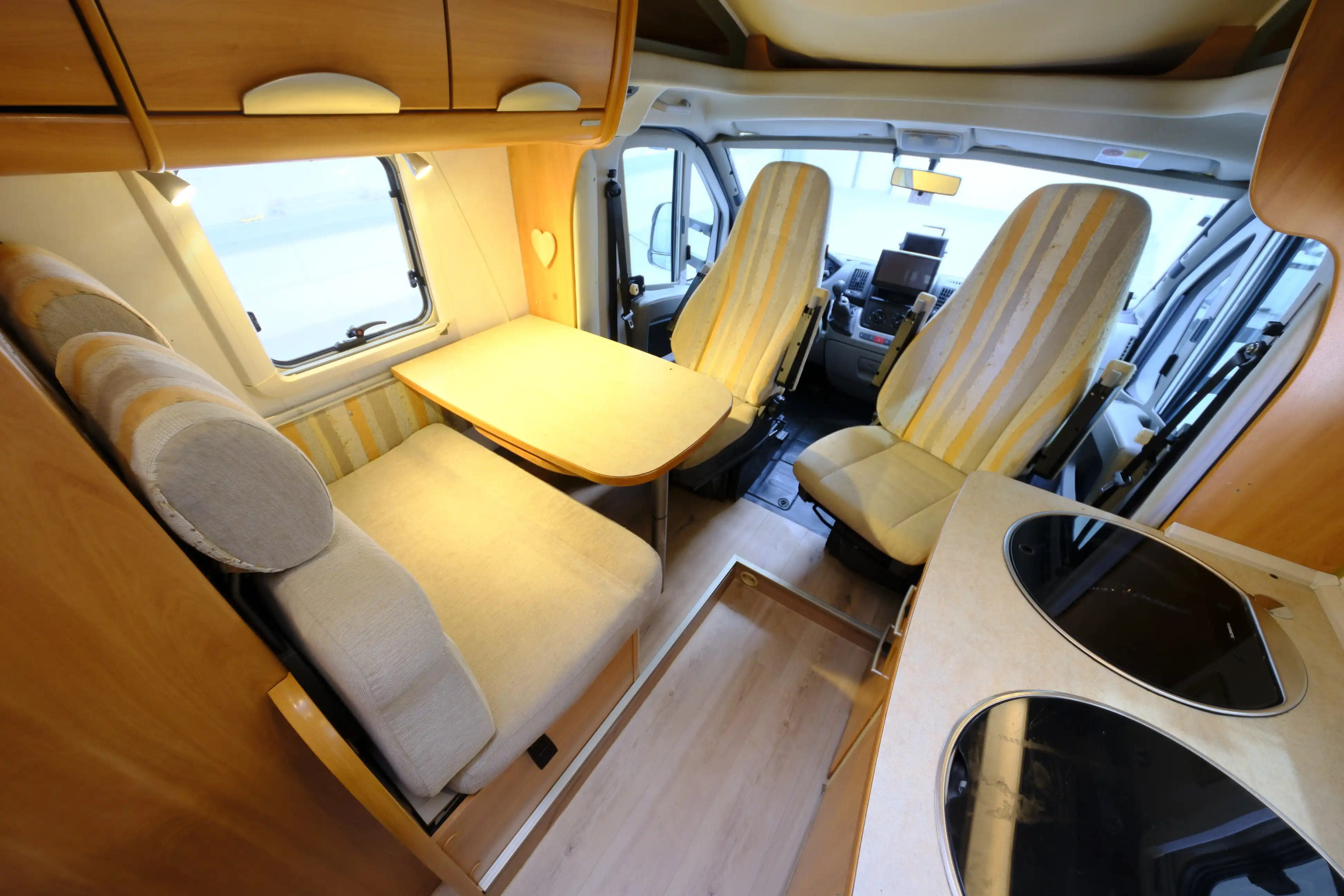HYMER-ERIBA Tramp T 674 SL